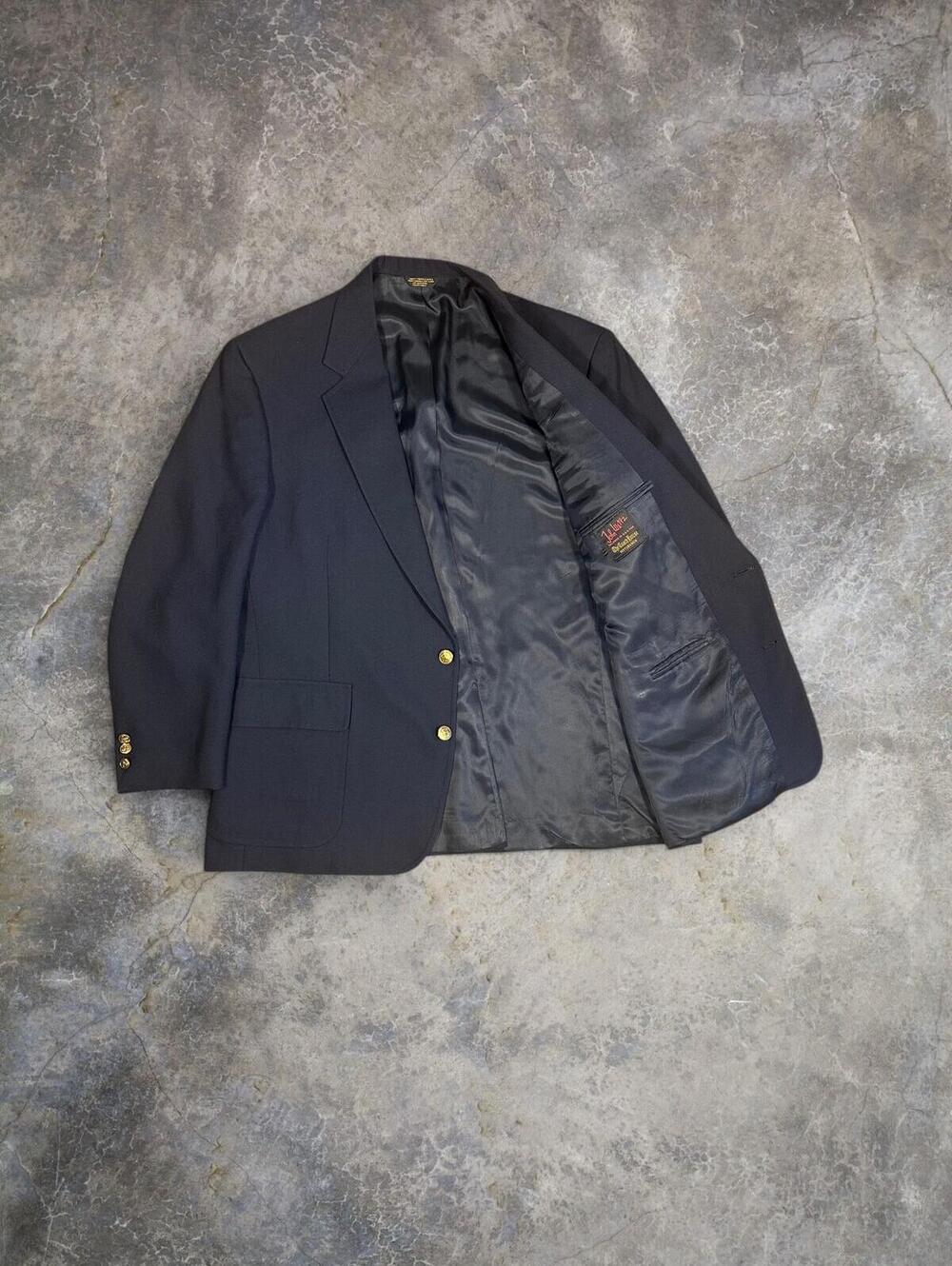 Vtg John Weitz Navy Blue Blazer Sport Coat Wool Polyester USA Men's 46S Gold